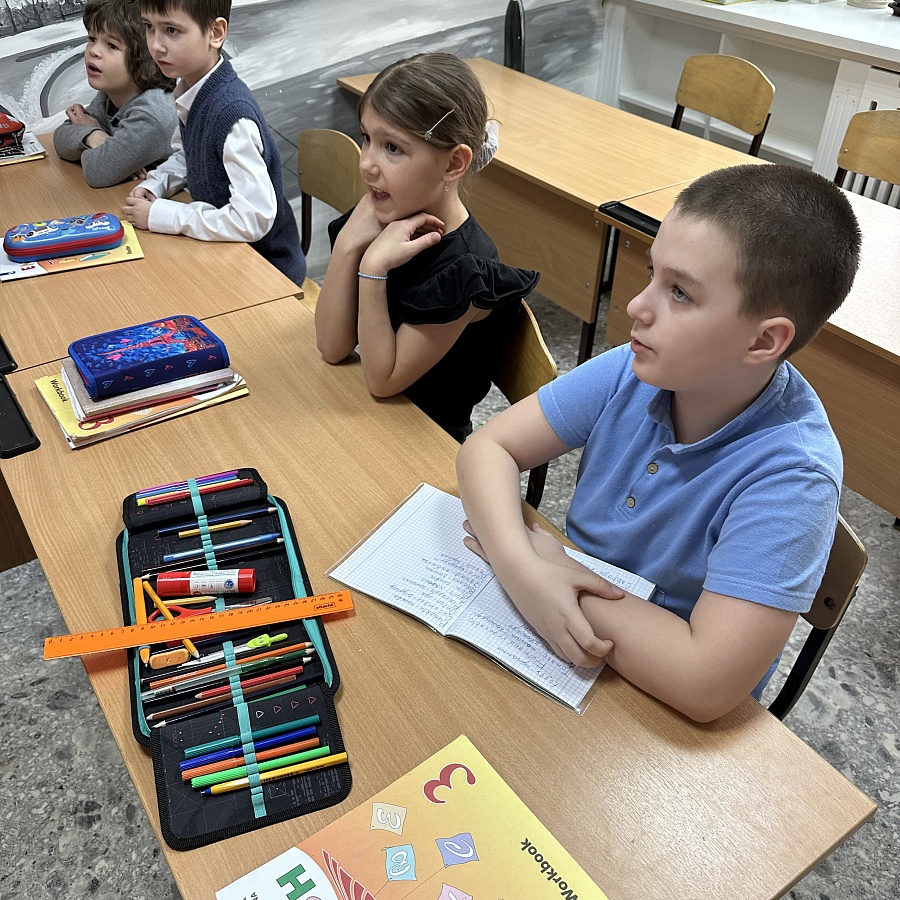 анг10